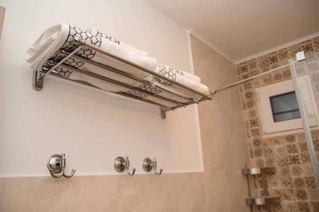 Colonial Touch Apartament Brasov Exterior photo